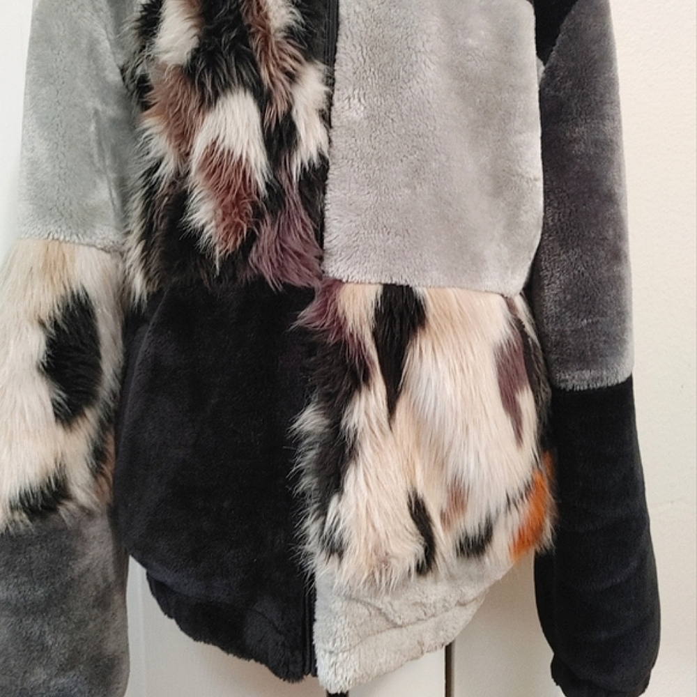 UO Blocked Faux Fur Jacket Bomber Jacket - Picture 2 of 15